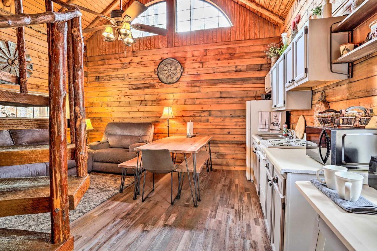 Broken Bow Log Cabin With Fire Pit, Pond, And Deck! Exterior foto