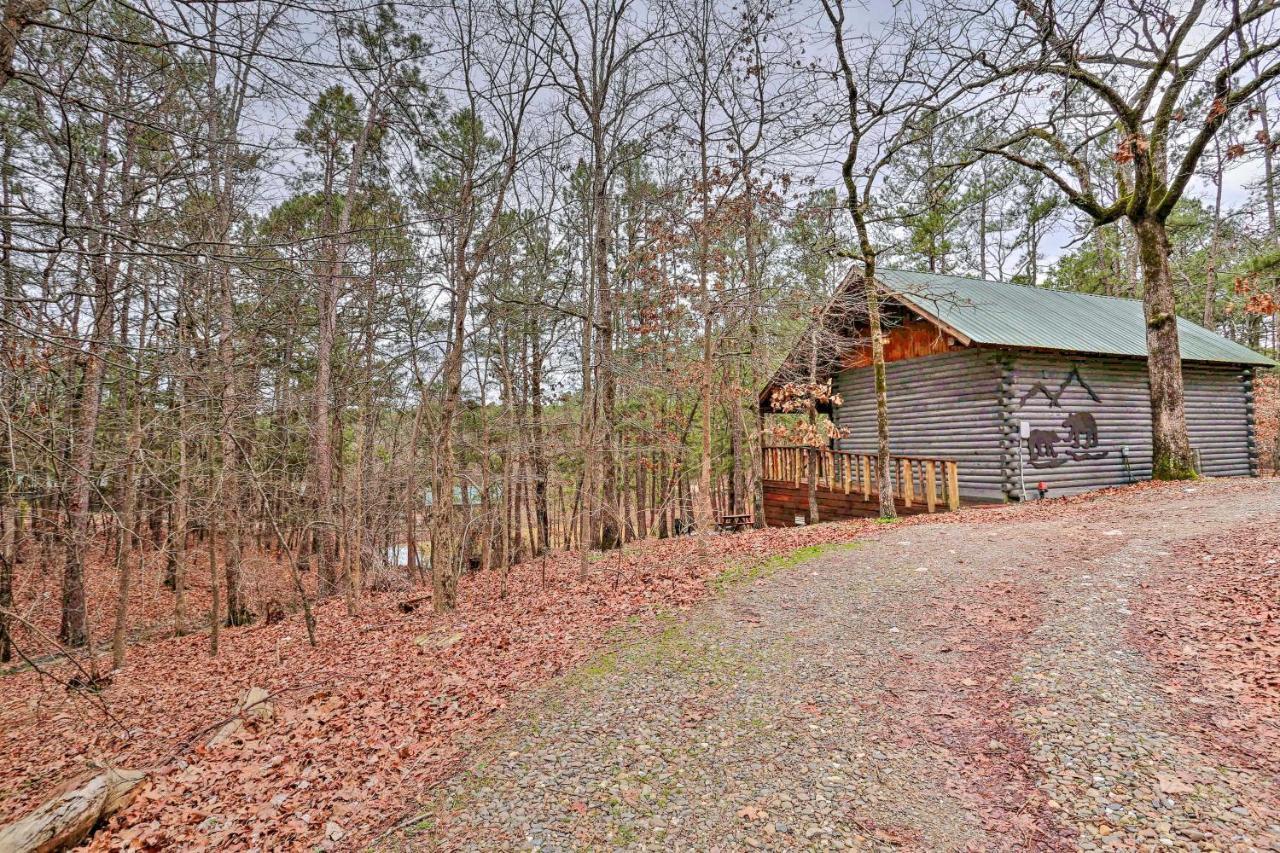 Broken Bow Log Cabin With Fire Pit, Pond, And Deck! Exterior foto